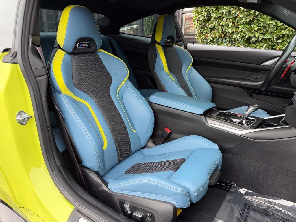 BMW M4 photo 34