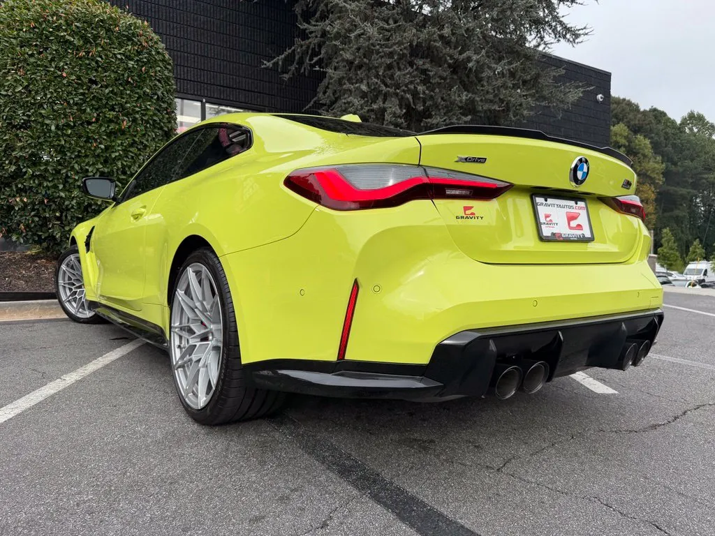 BMW M4 photo 20