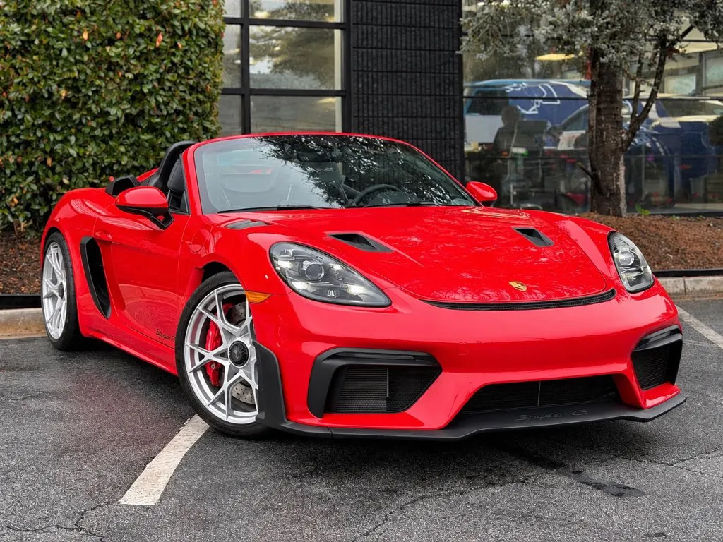 Porsche 718 Spyder photo 6