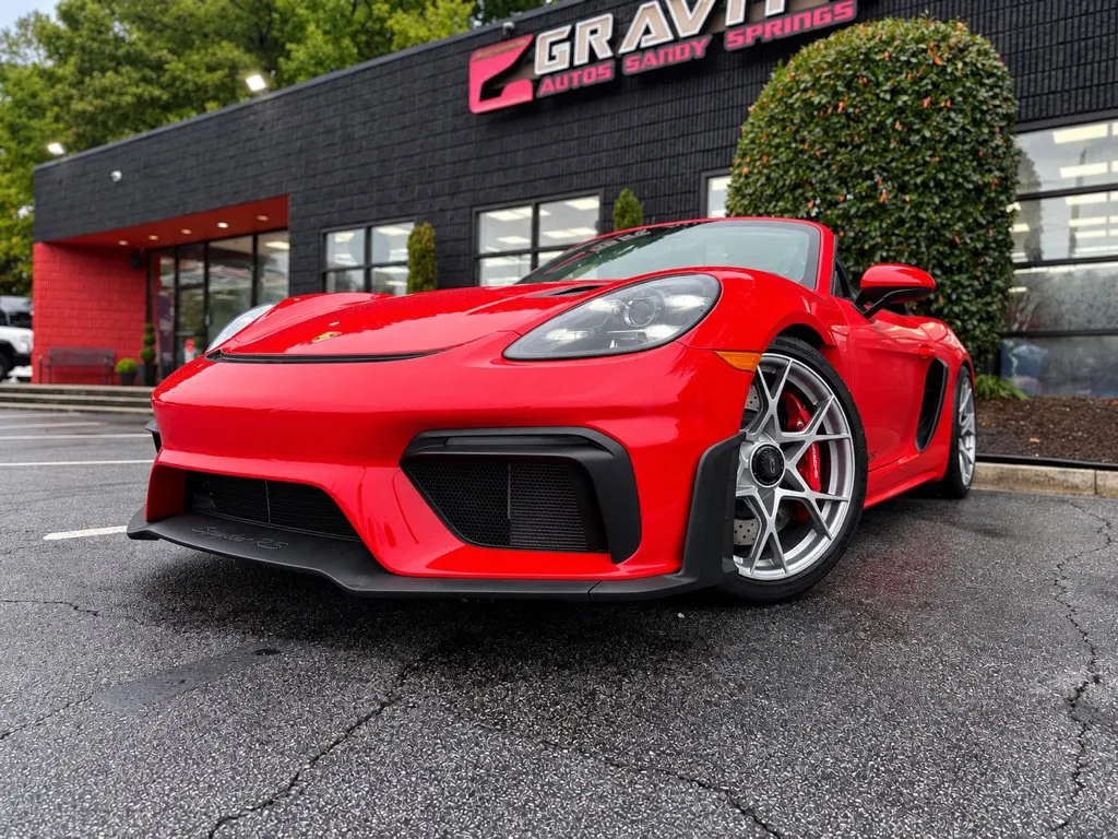 Porsche 718 Spyder photo 2