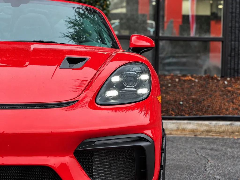 Porsche 718 Spyder photo 5