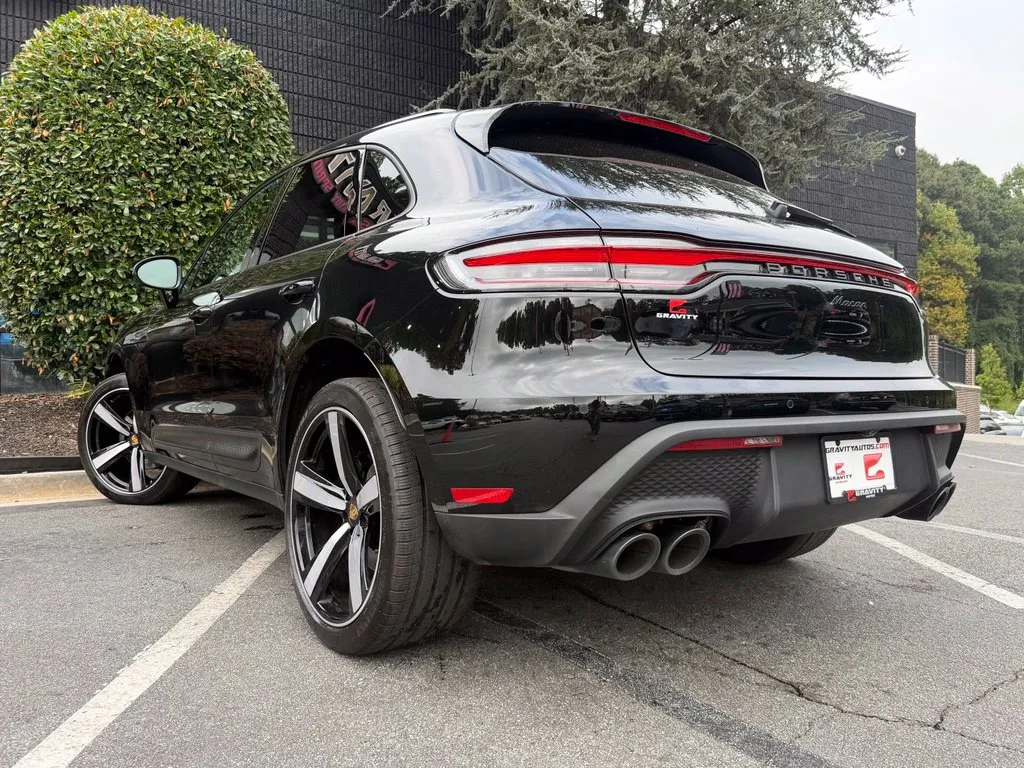 Porsche Macan photo 20