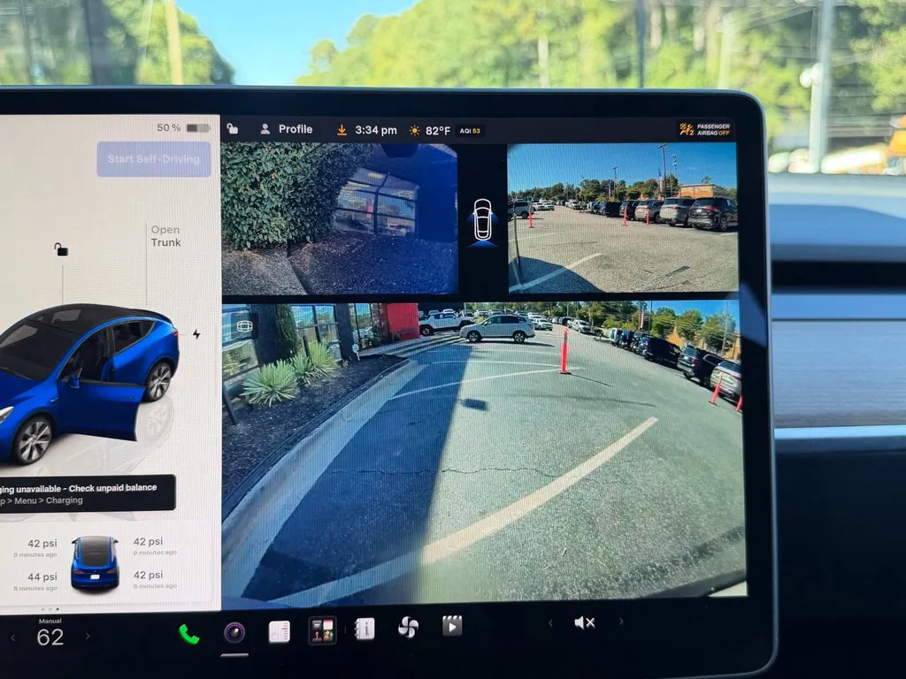 Tesla Model Y photo 49