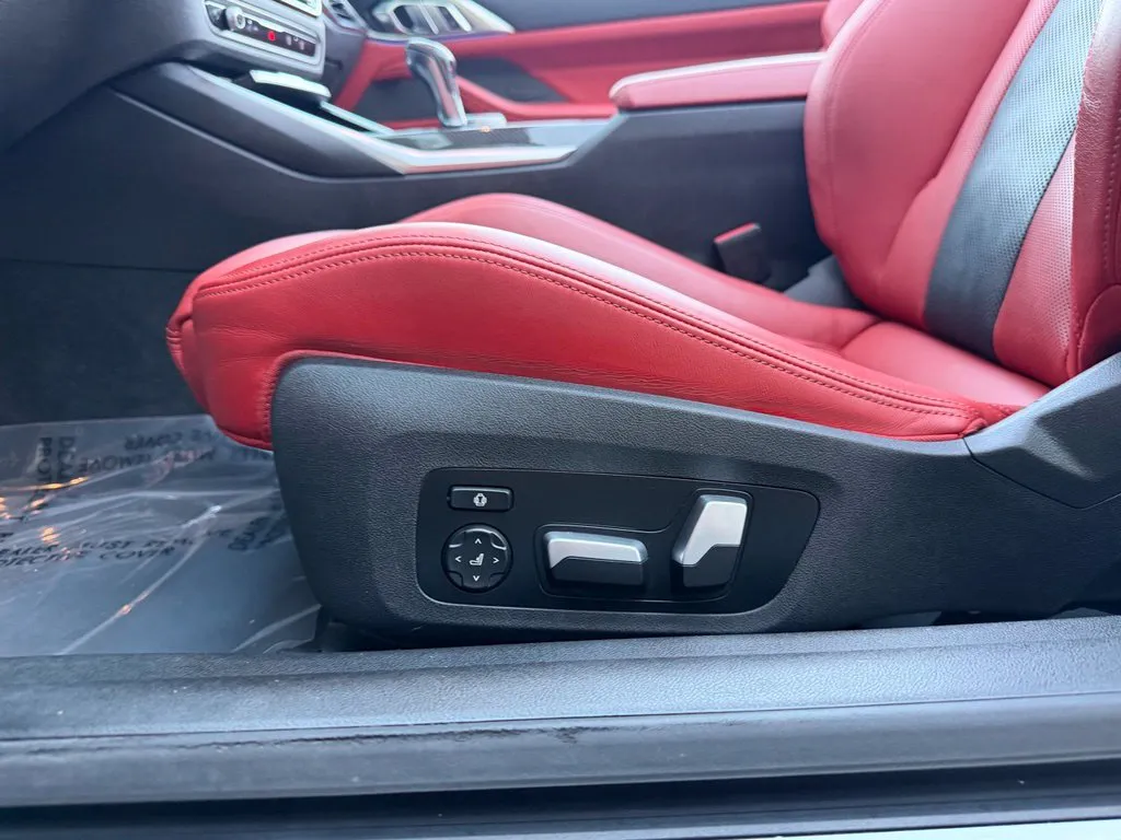 BMW M4 photo 27
