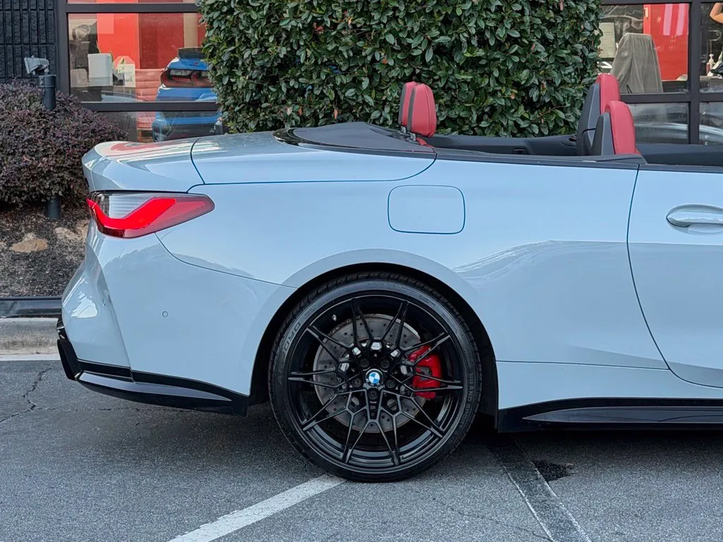 BMW M4 photo 22