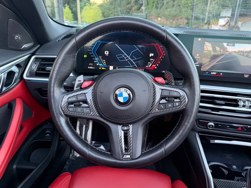 BMW M4 photo 43
