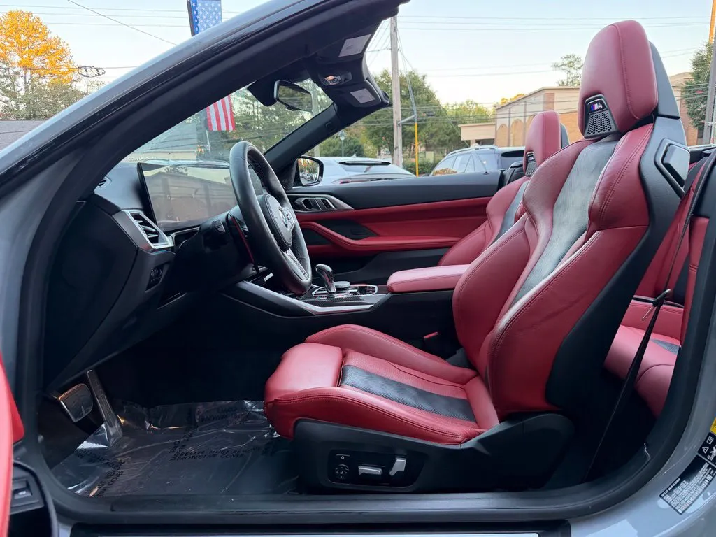 BMW M4 photo 25
