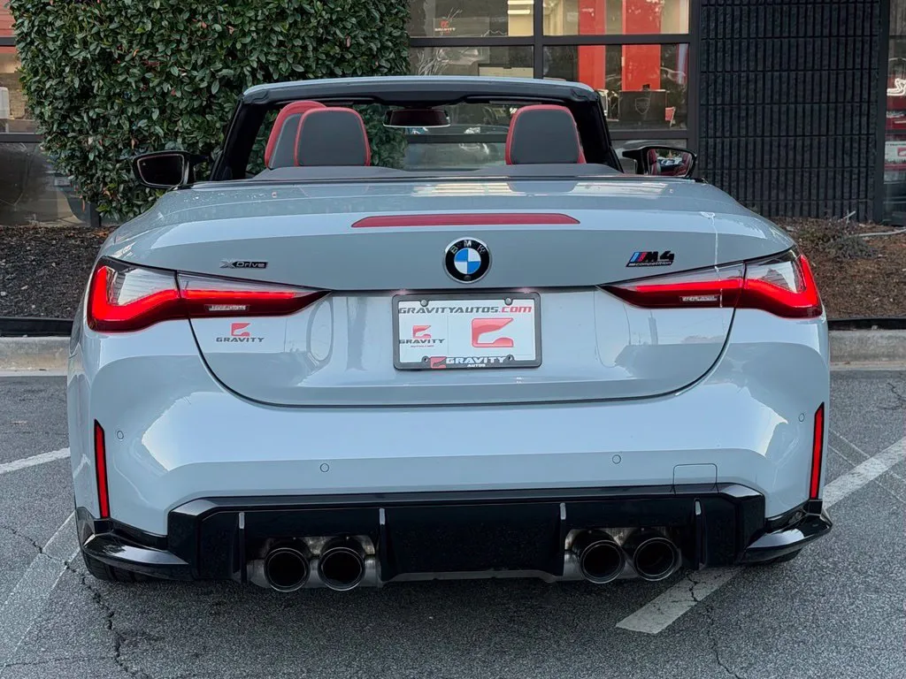 BMW M4 photo 14