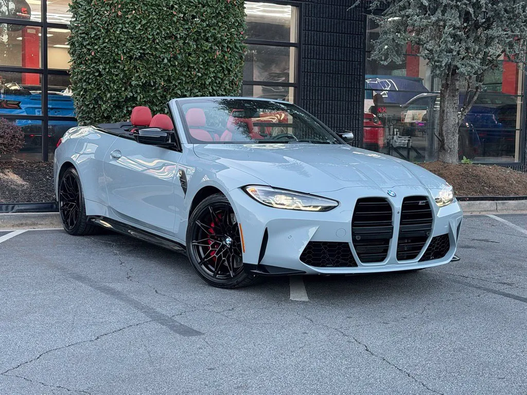 BMW M4 photo 7