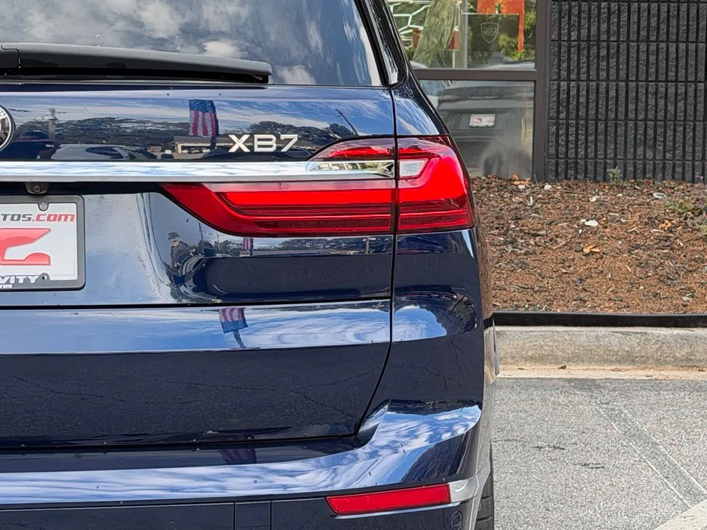 BMW X7 photo 16