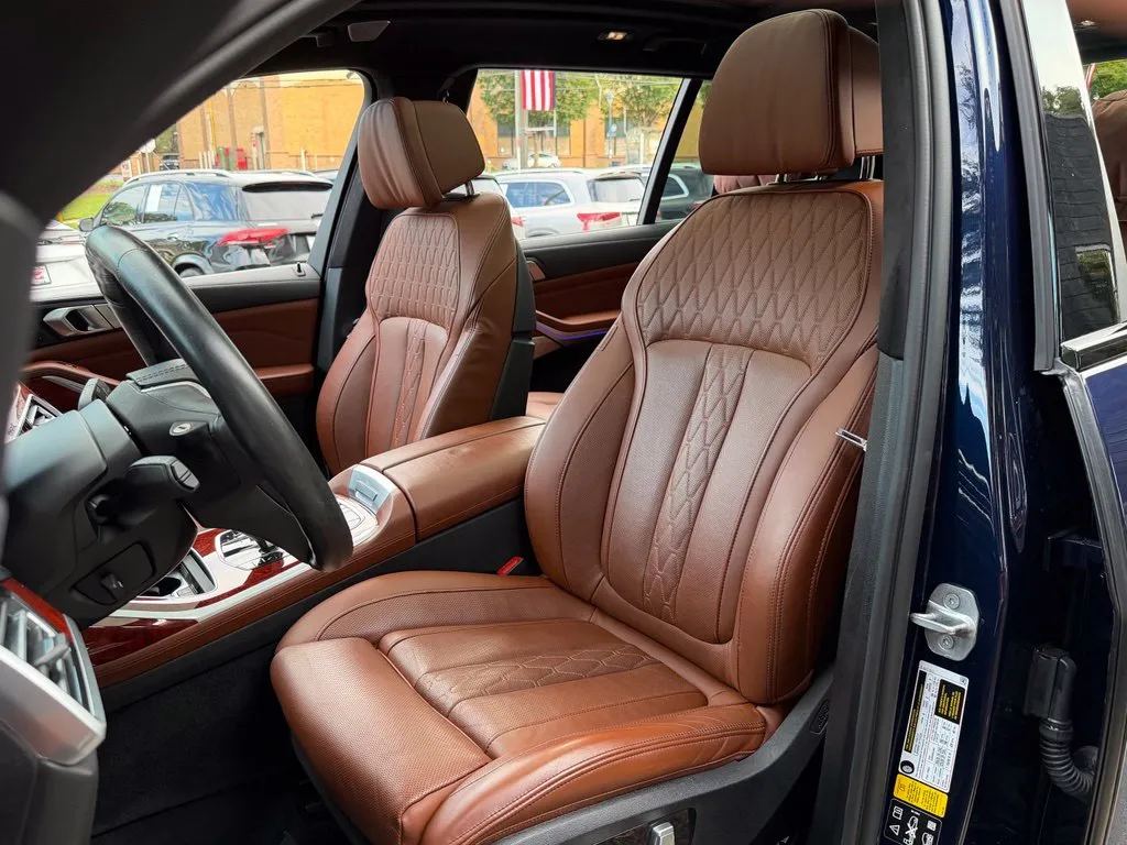 BMW X7 photo 26