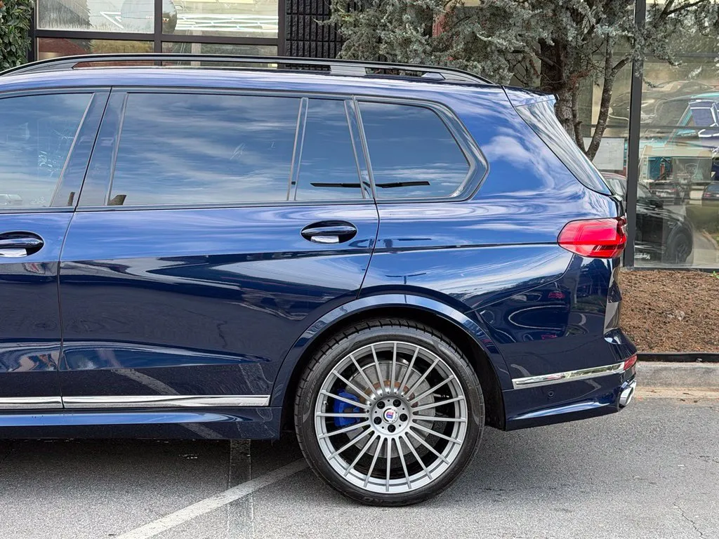 BMW X7 photo 11