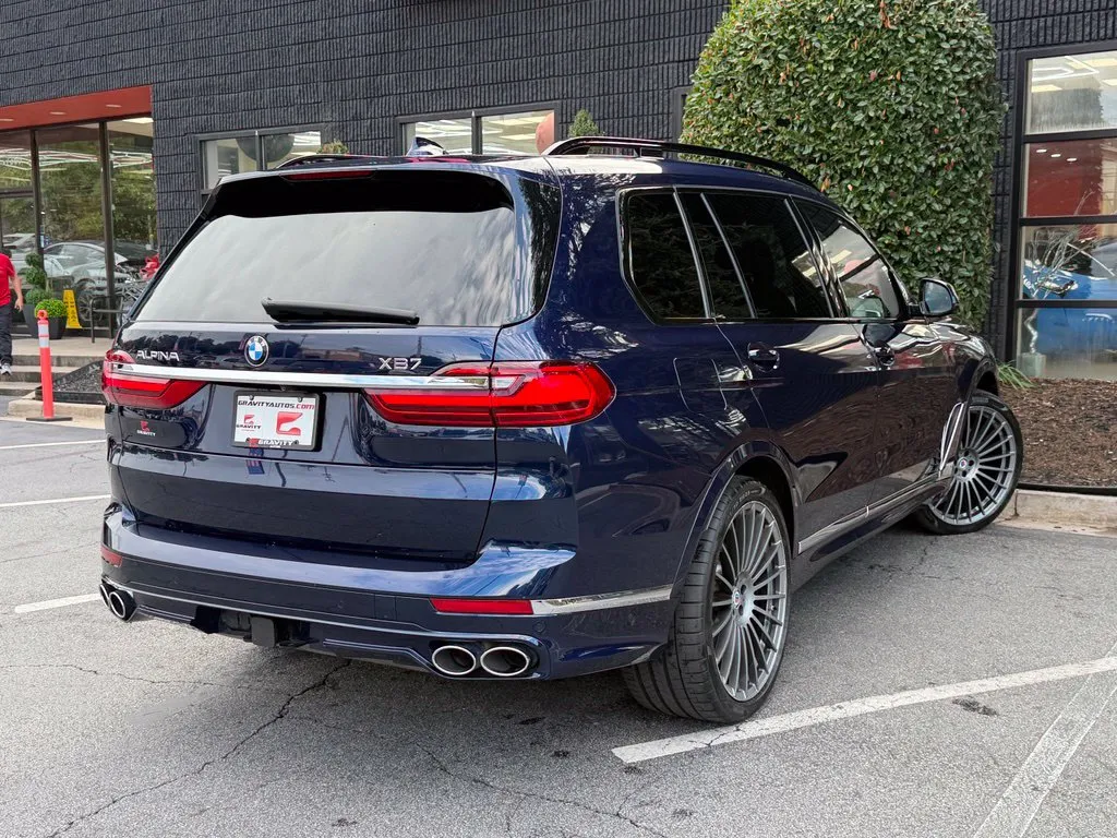 BMW X7 photo 12