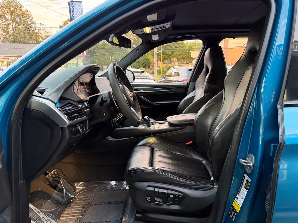 BMW X5 photo 25