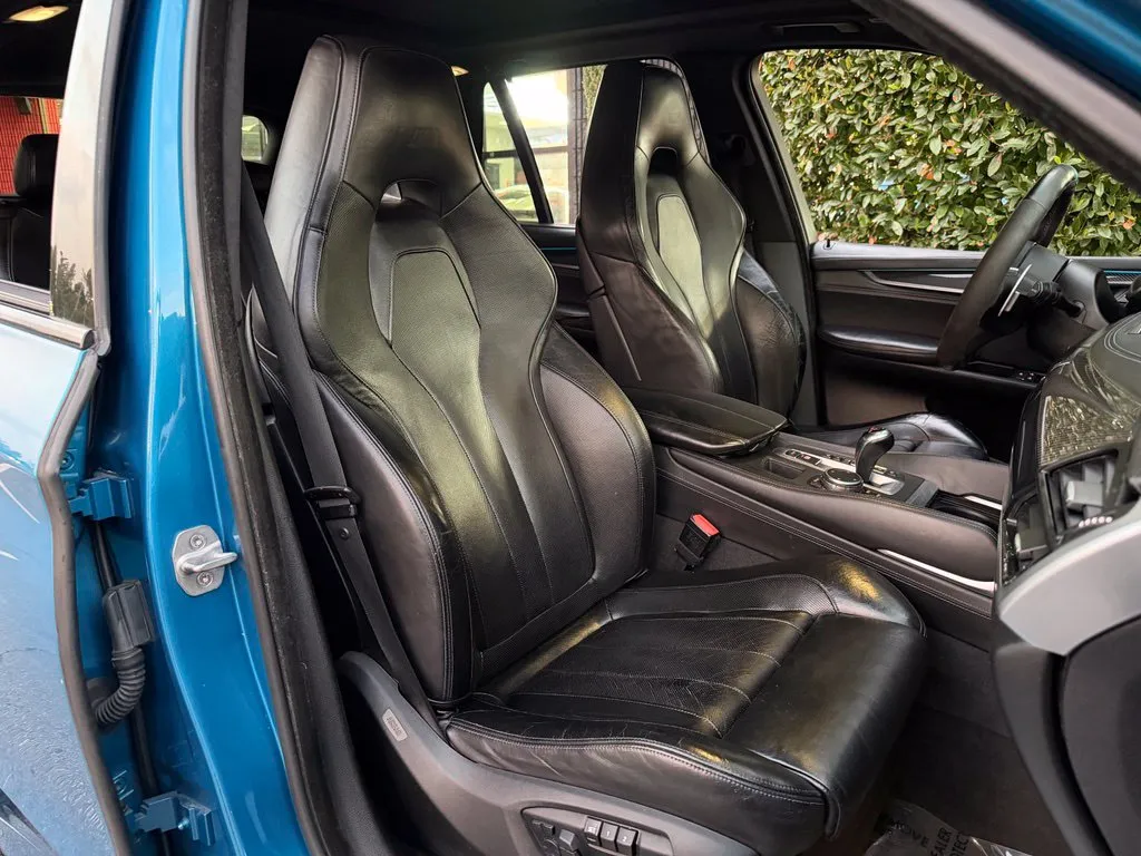 BMW X5 photo 35