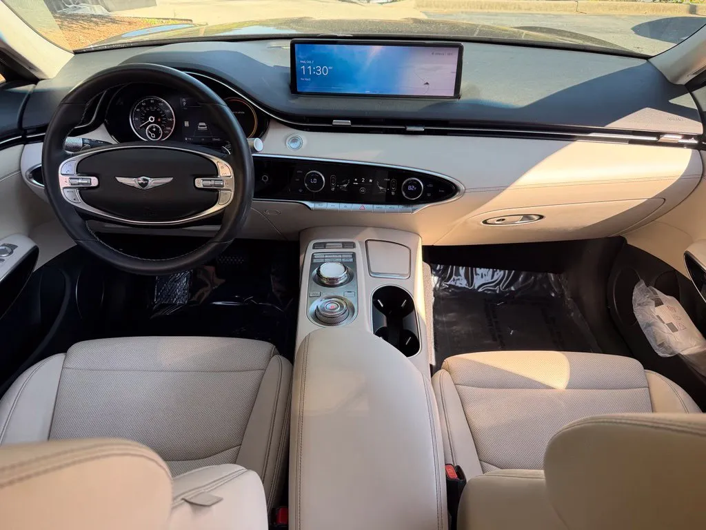 Genesis GV70 photo 41