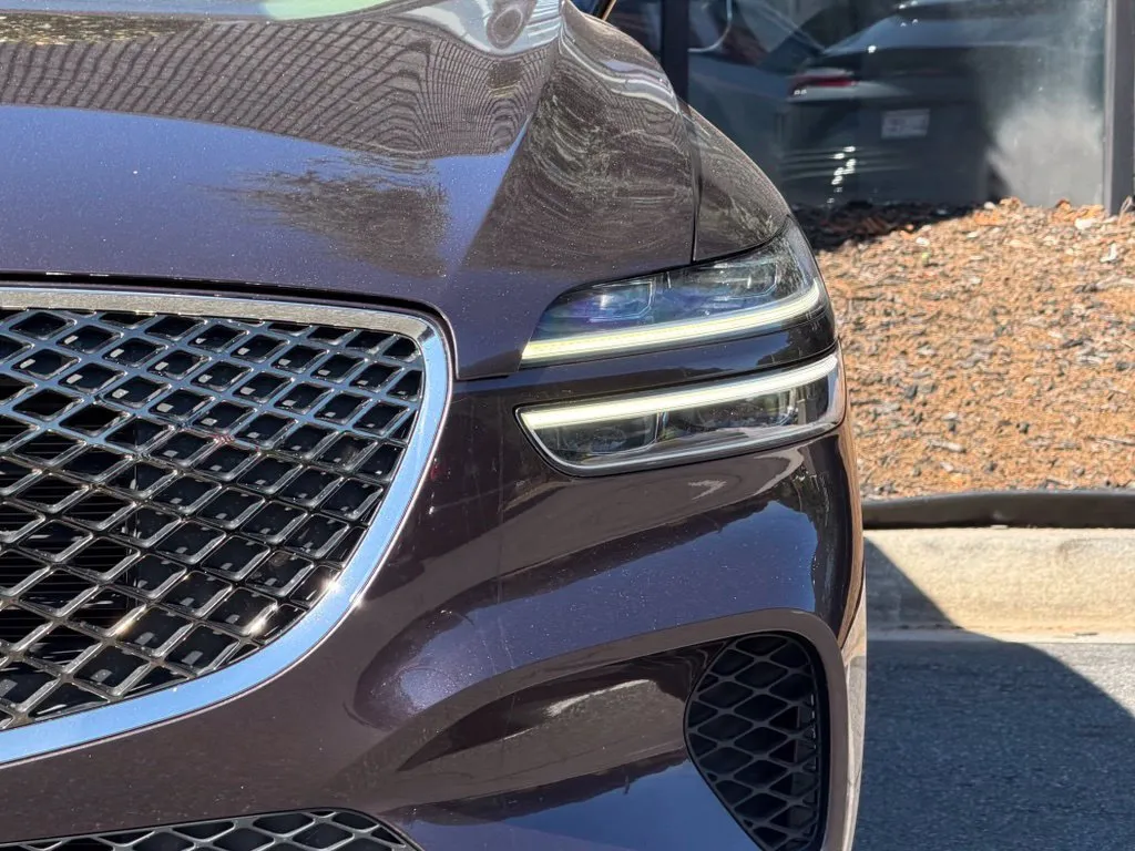Genesis GV70 photo 5