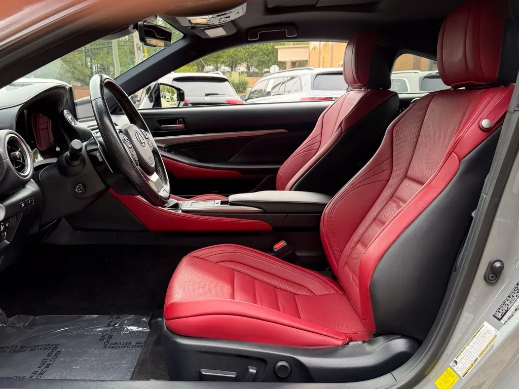 Lexus RC photo 25