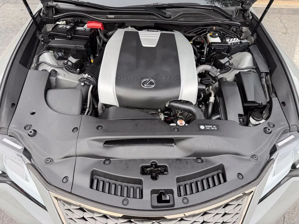 Lexus RC photo 6