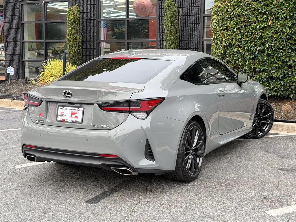 Lexus RC photo 12
