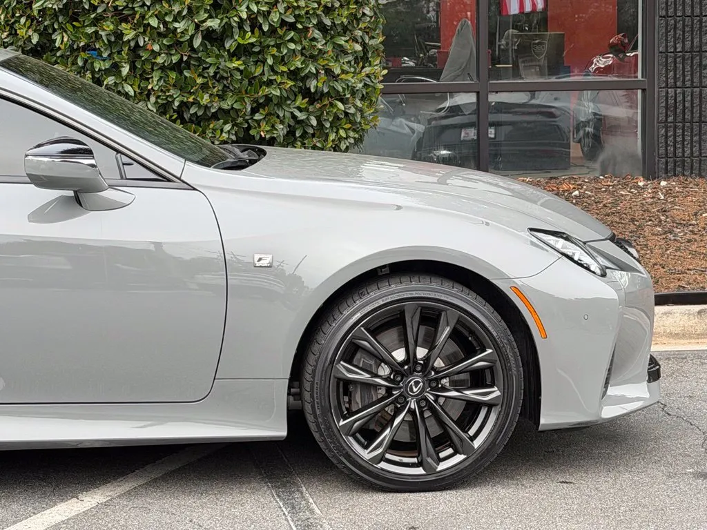 Lexus RC photo 23