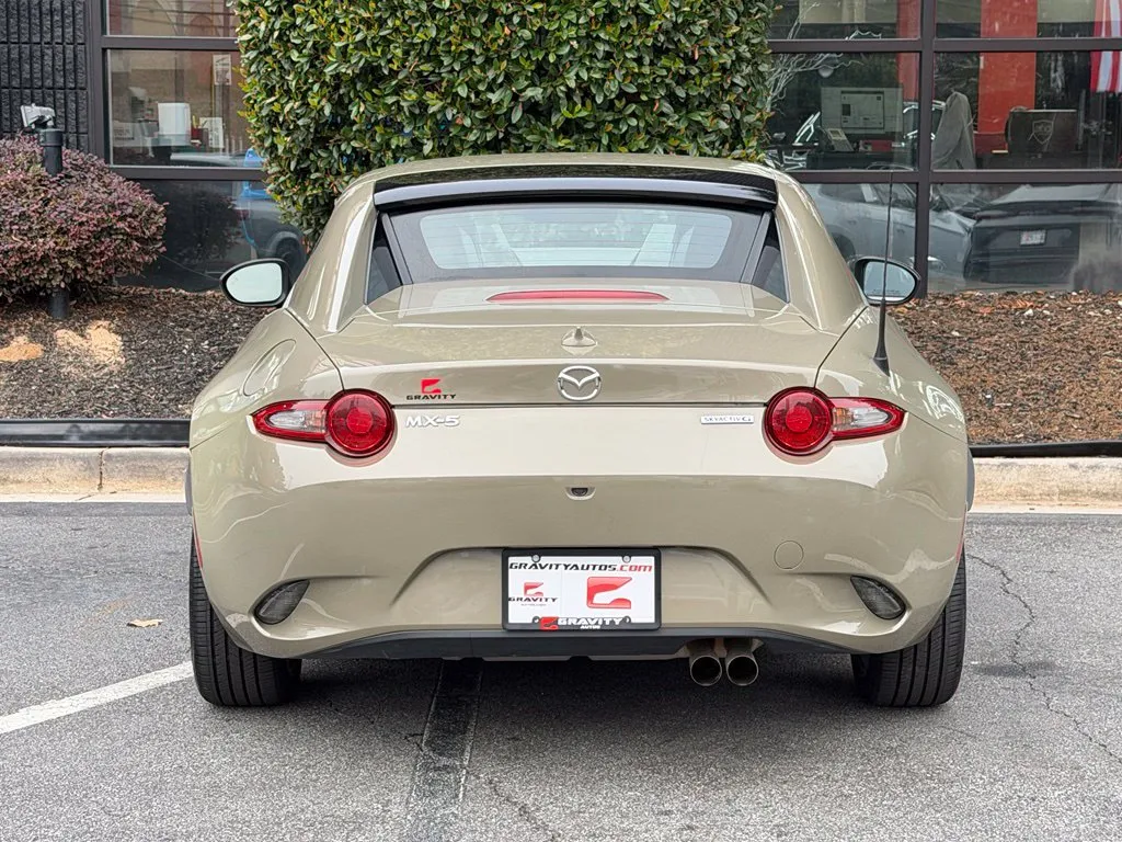 Mazda Miata photo 14