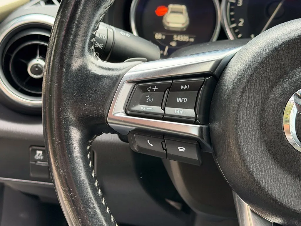 Mazda Miata photo 38