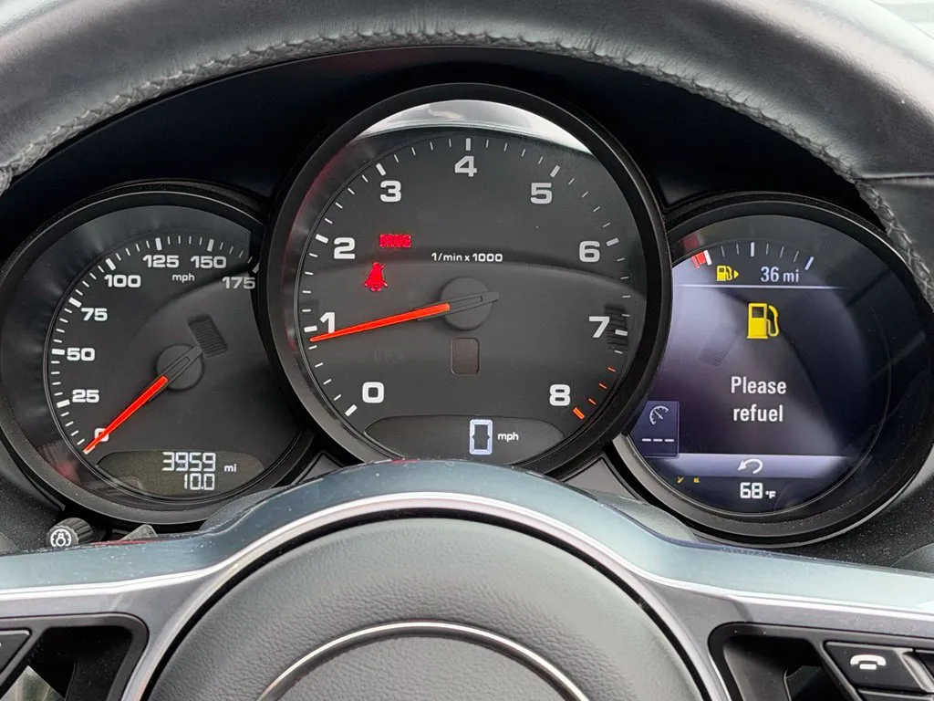 Porsche 718 Boxster photo 42