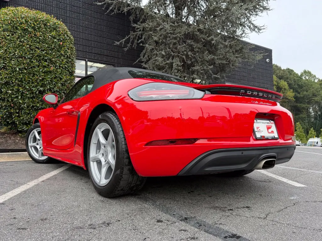 Porsche 718 Boxster photo 20