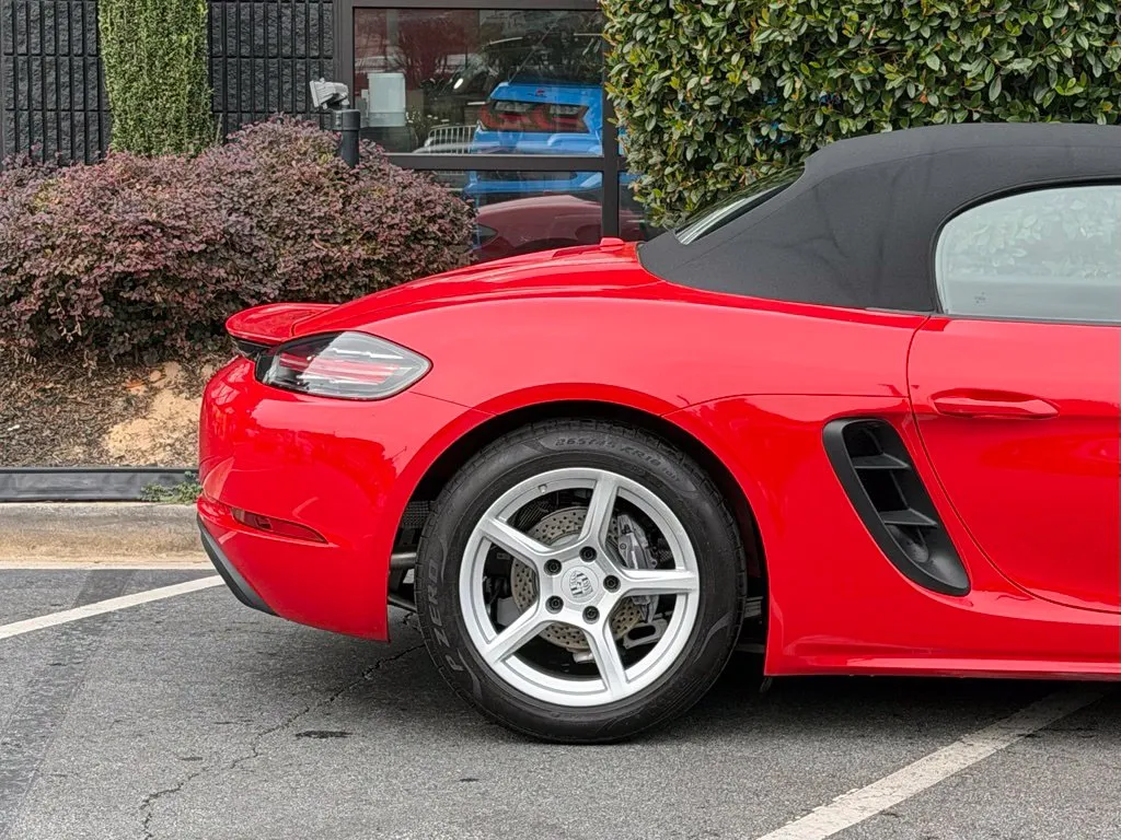 Porsche 718 Boxster photo 22