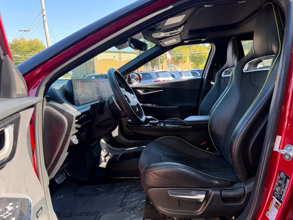 Kia EV6 photo 25