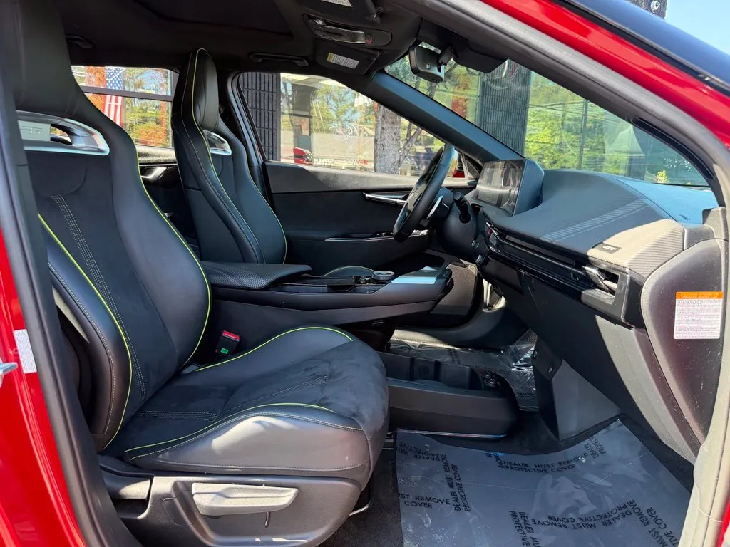 Kia EV6 photo 33
