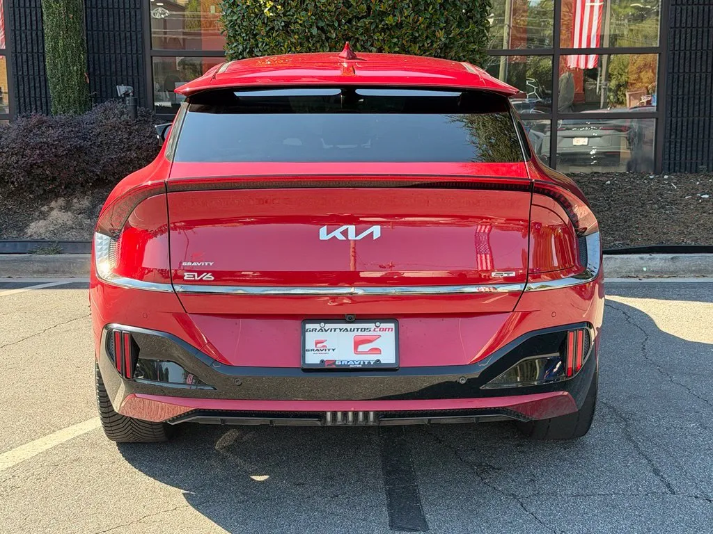Kia EV6 photo 14
