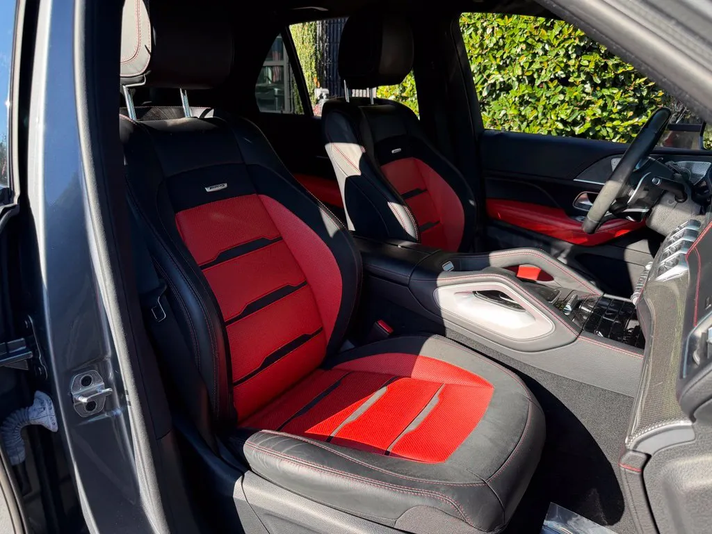 Mercedes-Benz GLE photo 34