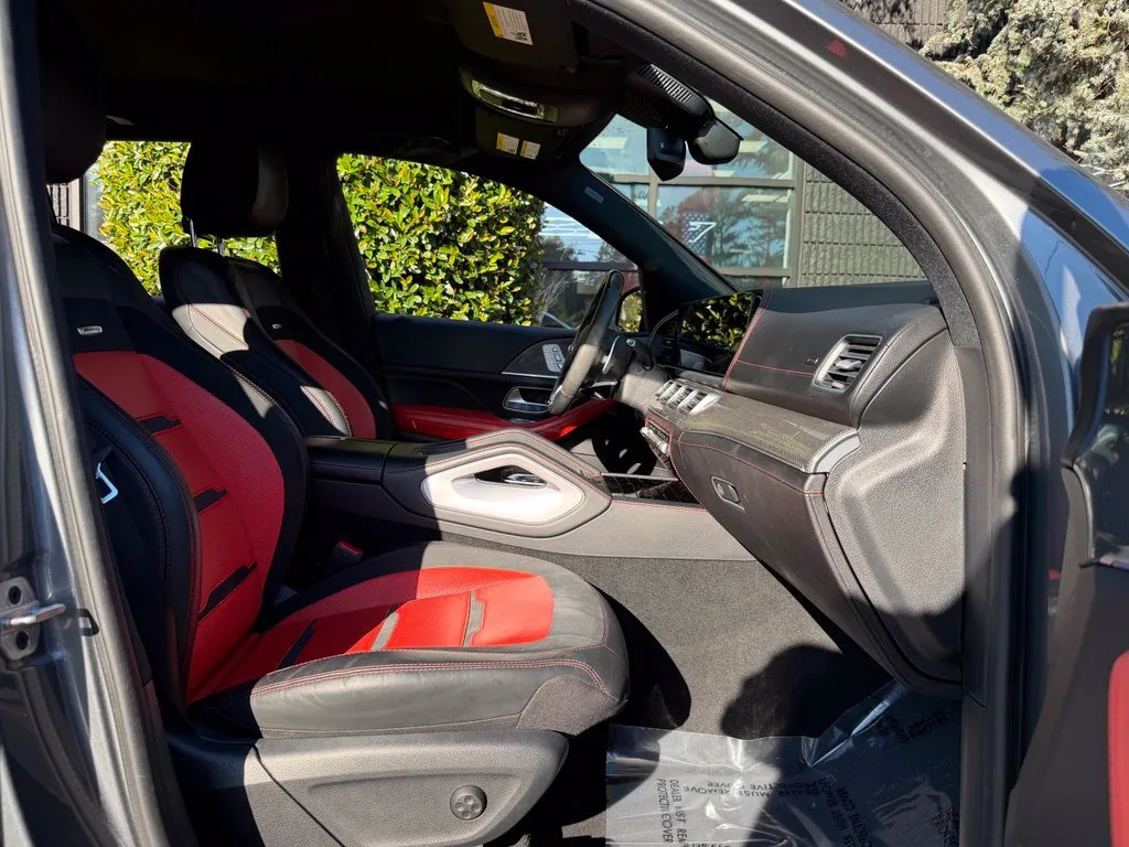 Mercedes-Benz GLE photo 33