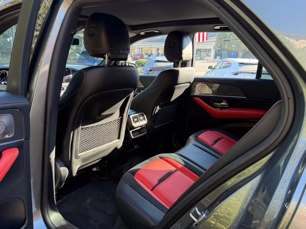 Mercedes-Benz GLE photo 30
