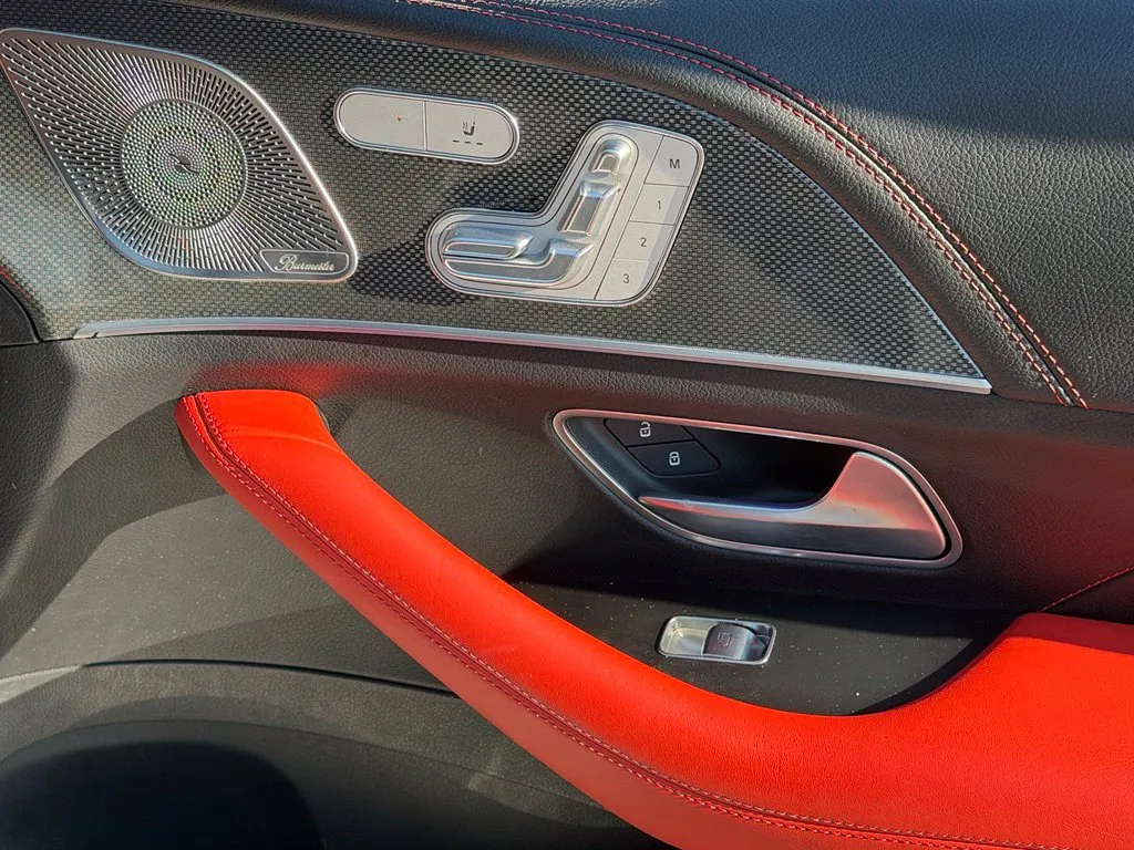 Mercedes-Benz GLE photo 36