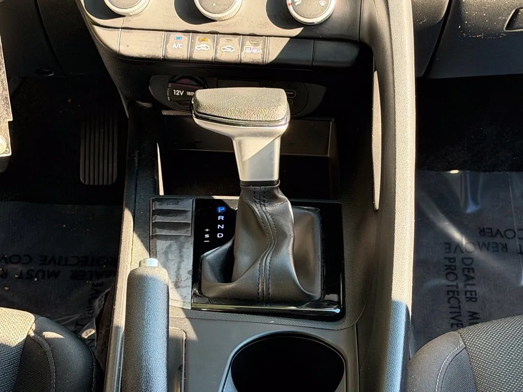 Hyundai Elantra photo 45