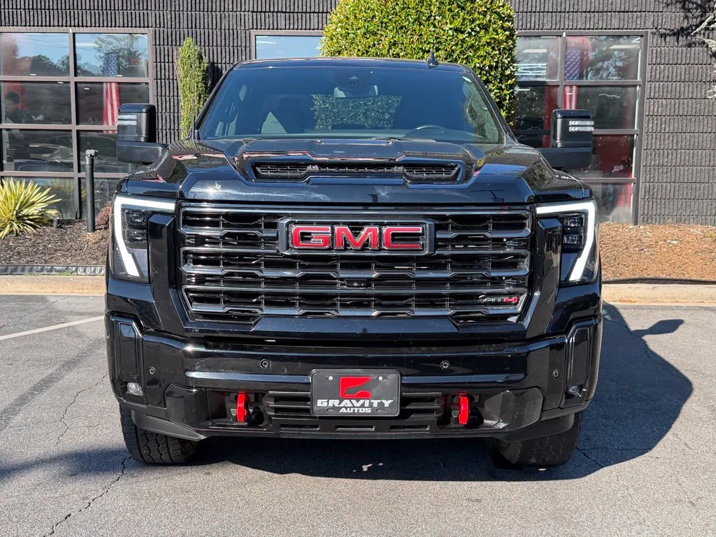 GMC Sierra photo 3
