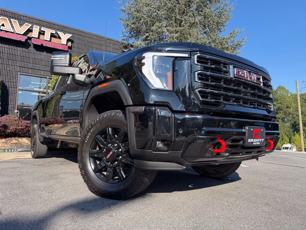 GMC Sierra photo 8