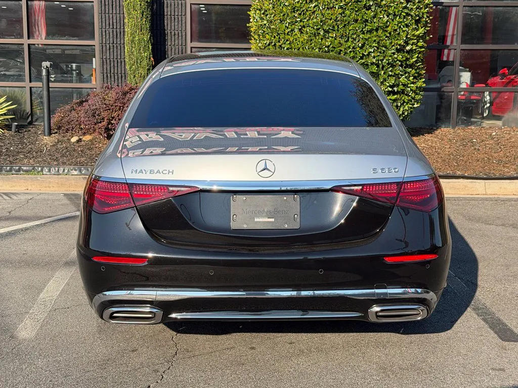 Mercedes-Benz S-Class photo 14