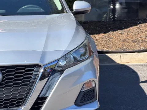 More photos of 2019 Nissan Altima 2.5 S at Gravity Autos Sandy Springs, GA