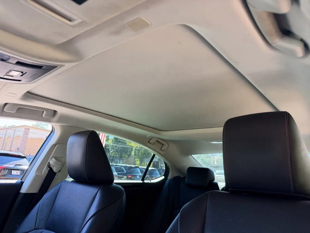 Lexus ES photo 52