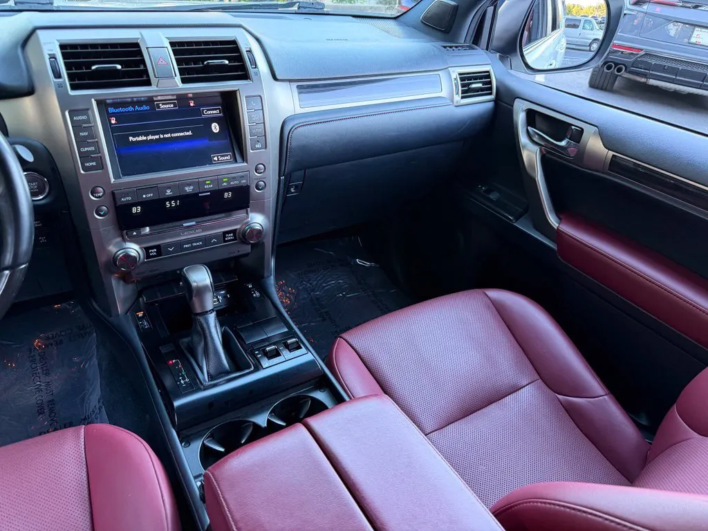 Lexus GX photo 43