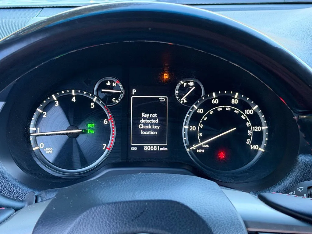 Lexus GX photo 47