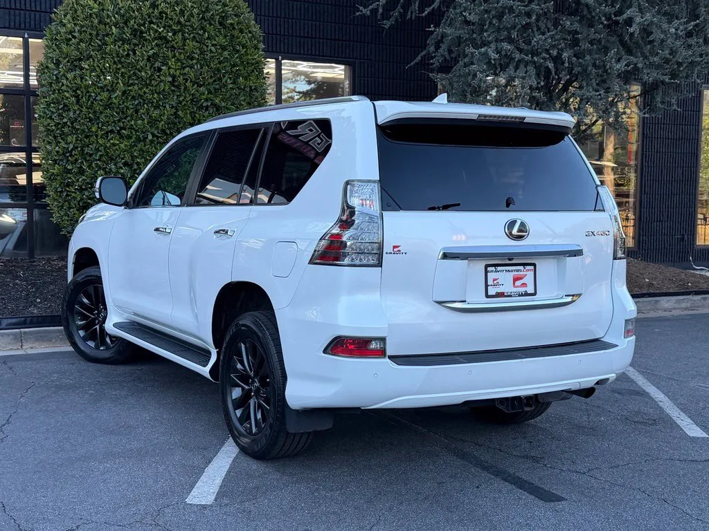Lexus GX photo 19