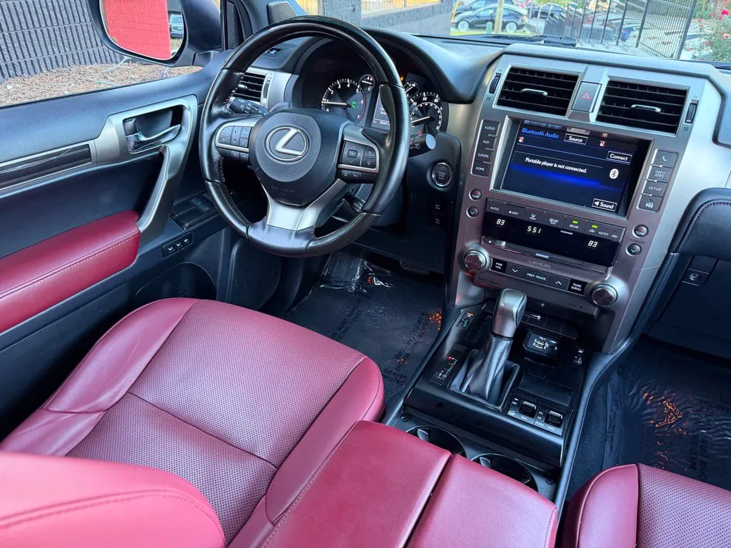 Lexus GX photo 42