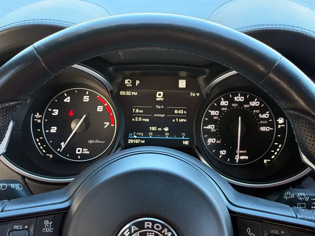 Alfa Romeo Stelvio photo 50