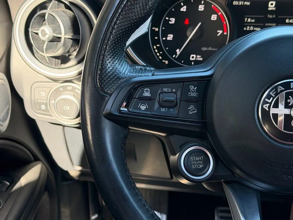 Alfa Romeo Stelvio photo 48
