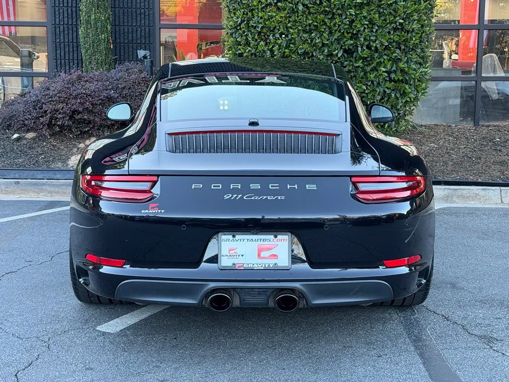 Porsche 911 photo 14